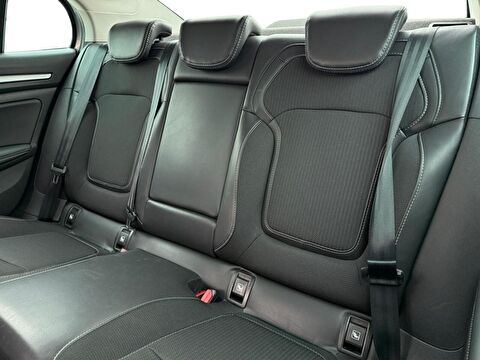 renault, megane, sedan 1.3 tce ıcon edc, otomatik, benzin 2.el otomobil | renew 14