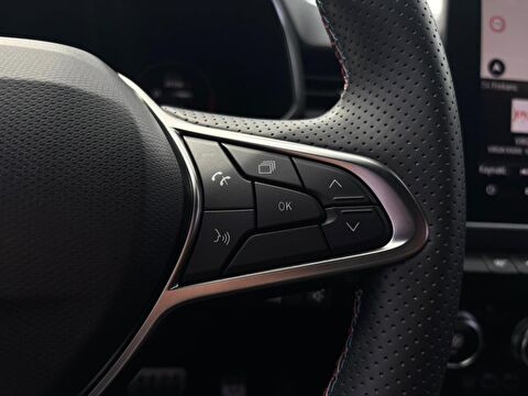 renault, clio, 1.0 tce techno esprit alpine	x-tronic, otomatik, benzin 2.el otomobil | renew 15