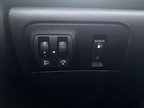 renault, megane, sedan 1.3 tce touch edc, otomatik, benzin 2.el otomobil | renew 26