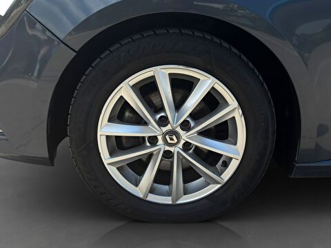 renault, megane, sedan 1.5 dcı touch plus edc, otomatik, dizel 2.el otomobil | renew 25