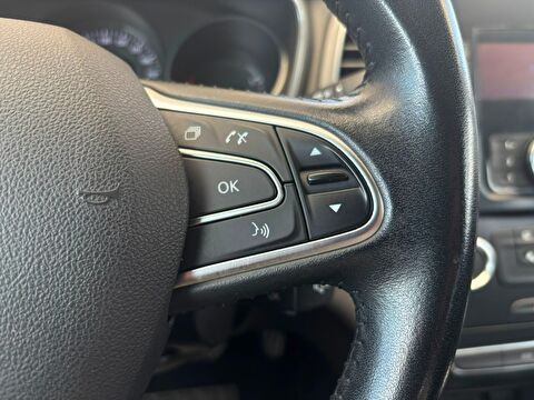 renault, megane, sedan 1.5 dcı touch plus edc, otomatik, dizel 2.el otomobil | renew 20