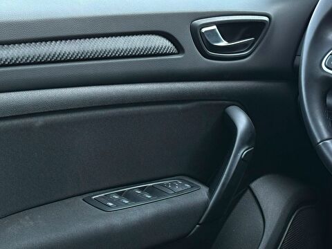 renault, megane, sedan 1.3 tce touch edc, otomatik, benzin 2.el otomobil | renew 28