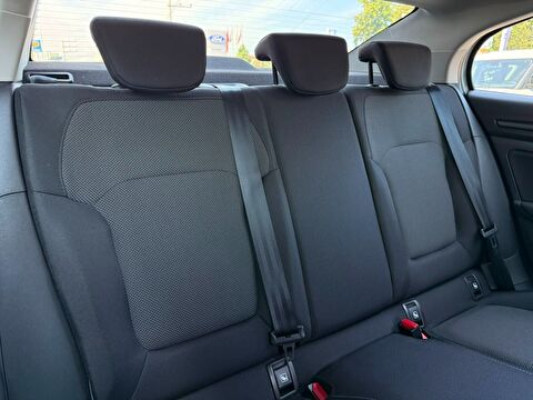 renault, megane, sedan 1.3 tce touch edc, otomatik, benzin 2.el otomobil | renew 30