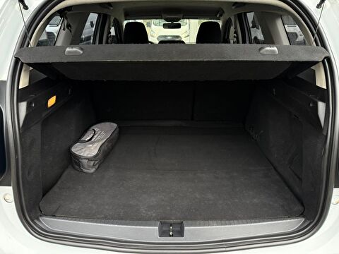 dacia, duster, suv 1.5 bluedcı 4x4 comfort, manuel, dizel 2.el otomobil | renew 30