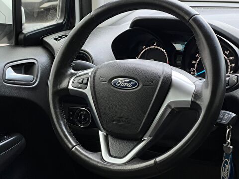 ford, tourneo courier, kombi 1.5 tdcı deluxe, manuel, dizel 2.el otomobil | renew 14