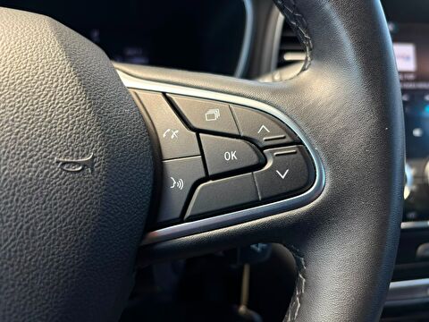 renault, megane, sedan 1.3 tce touch edc, otomatik, benzin 2.el otomobil | renew 18