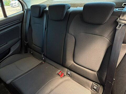 renault, megane, sedan 1.3 tce touch edc, otomatik, benzin 2.el otomobil | renew 29