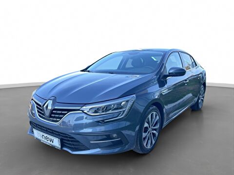 Sedan 1.3 TCe Icon EDC, 2. el otomobil | renew