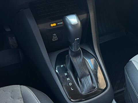 ford, tourneo courier, 1.0l ecoboost titanium, otomatik, benzin 2.el otomobil | renew 26