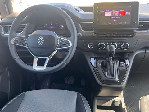 renault, kangoo multix, 1.3 tce ıconic edc, otomatik, benzin 2.el otomobil | renew 17