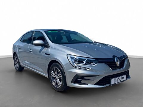 Sedan 1.3 TCe Touch EDC, 2. el otomobil | renew