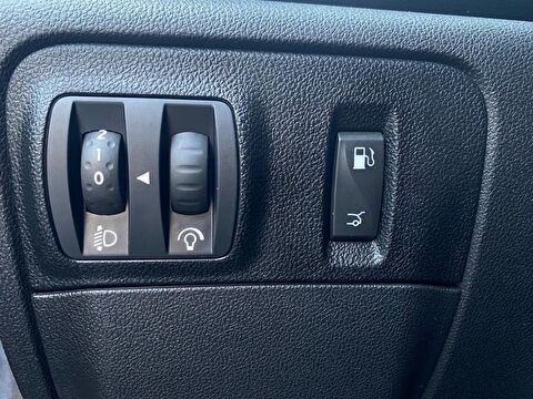 renault, megane, sedan 1.3 tce touch edc, otomatik, benzin 2.el otomobil | renew 31