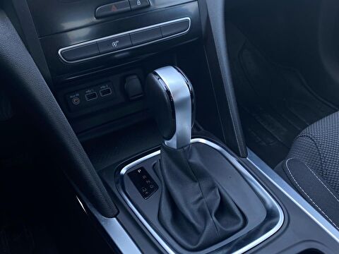 renault, megane, sedan 1.3 tce touch edc, otomatik, benzin 2.el otomobil | renew 19