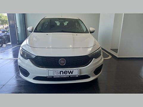Fiat, Egea, Sedan 1.4 Fire Easy, Manuel, Benzin 2. el otomobil | renew Mobile