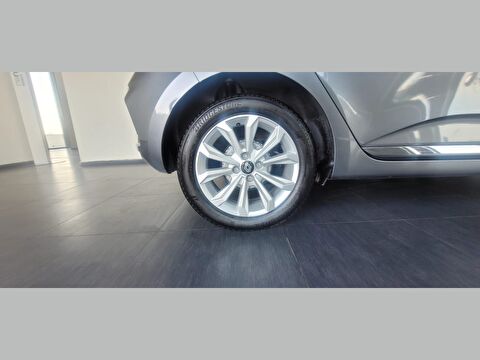 renault, clio, hatchback 1.0 tce evolution x-tronic, otomatik, benzin 2.el otomobil | renew 30