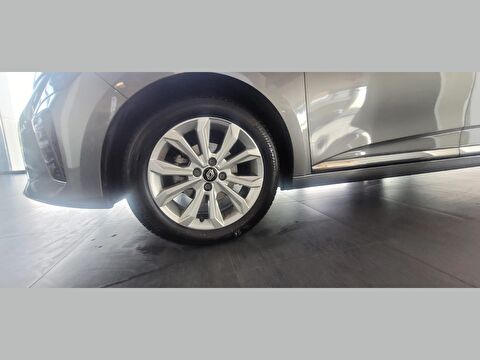renault, clio, hatchback 1.0 tce evolution x-tronic, otomatik, benzin 2.el otomobil | renew 29