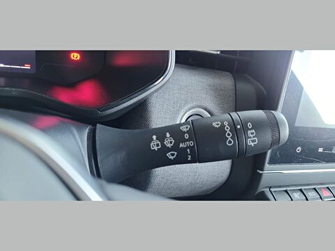 renault, clio, hatchback 1.0 tce evolution x-tronic, otomatik, benzin 2.el otomobil | renew 21