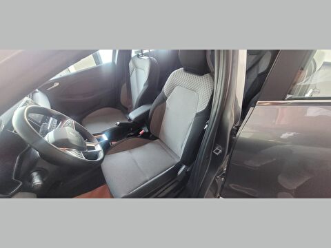 renault, clio, hatchback 1.0 tce evolution x-tronic, otomatik, benzin 2.el otomobil | renew 14