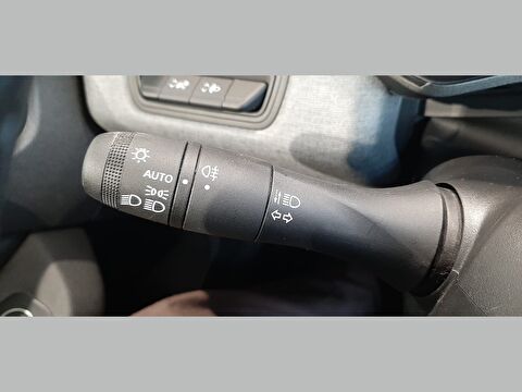 renault, clio, hatchback 1.0 tce evolution x-tronic, otomatik, benzin 2.el otomobil | renew 20