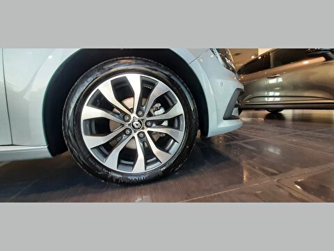 renault, megane, sedan 1.3 tce ıcon edc, otomatik, benzin 2.el otomobil | renew 31