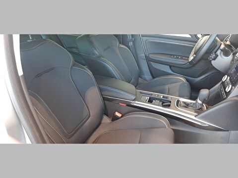 renault, megane, sedan 1.3 tce ıcon edc, otomatik, benzin 2.el otomobil | renew 12