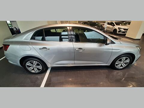 renault, megane, sedan 1.3 tce touch edc, otomatik, benzin 2.el otomobil | renew 10