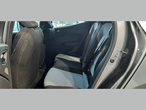 renault, clio, hatchback 1.0 tce evolution x-tronic, otomatik, benzin 2.el otomobil | renew 16