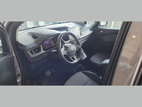 renault, kangoo multix, combi 1.3 tce ıconic edc, otomatik, benzin 2.el otomobil | renew 21