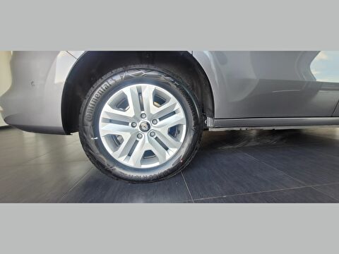 renault, kangoo multix, combi 1.3 tce ıconic edc, otomatik, benzin 2.el otomobil | renew 27