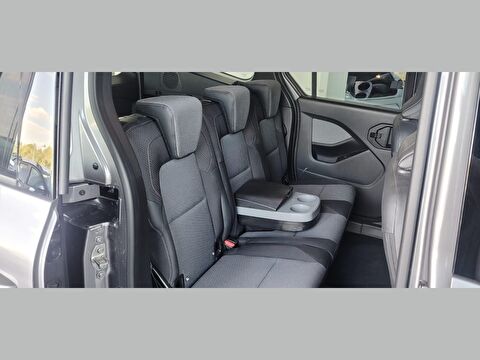 renault, kangoo multix, combi 1.3 tce ıconic edc, otomatik, benzin 2.el otomobil | renew 29