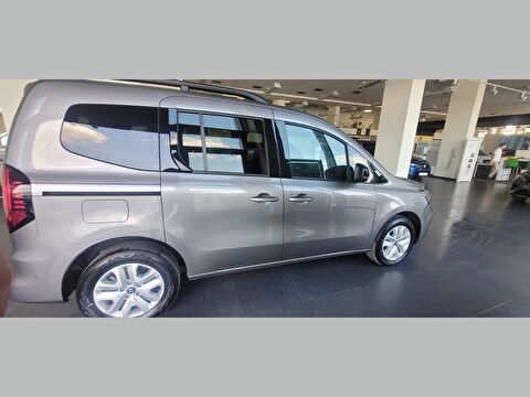 renault, kangoo multix, combi 1.3 tce ıconic edc, otomatik, benzin 2.el otomobil | renew 8