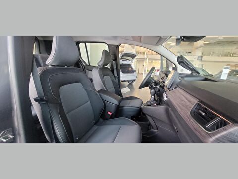renault, kangoo multix, combi 1.3 tce ıconic edc, otomatik, benzin 2.el otomobil | renew 25