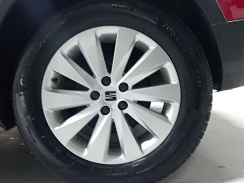 seat, arona, 1.0 ecotsı style, manuel, benzin 2.el otomobil | renew 37