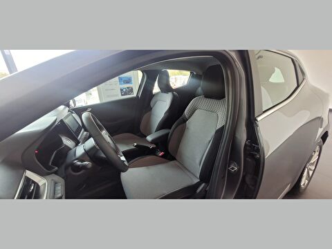 renault, clio, hatchback 1.0 tce evolution x-tronic, otomatik, benzin 2.el otomobil | renew 14