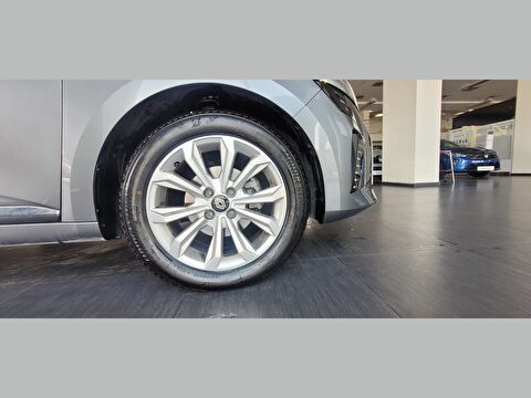 renault, clio, hatchback 1.0 tce evolution x-tronic, otomatik, benzin 2.el otomobil | renew 29
