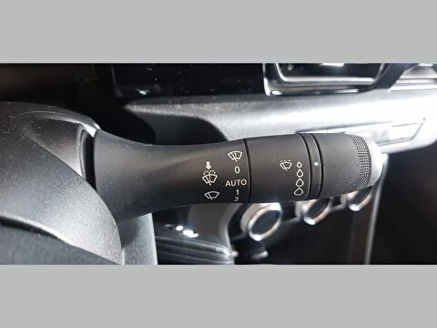 renault, taliant, sedan 1.0 tce touch x-tronic, otomatik, benzin 2.el otomobil | renew 17