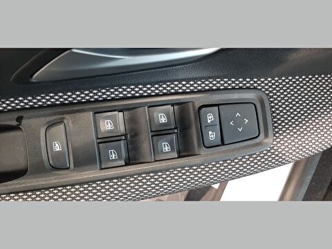 dacia, sandero, hatchback 1.0 tce stepway expression otomatik, otomatik, benzin 2.el otomobil | renew 18