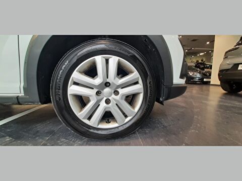 dacia, sandero, hatchback 1.0 tce stepway expression otomatik, otomatik, benzin 2.el otomobil | renew 30