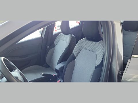 renault, clio, hatchback 1.0 tce evolution x-tronic, otomatik, benzin 2.el otomobil | renew 33