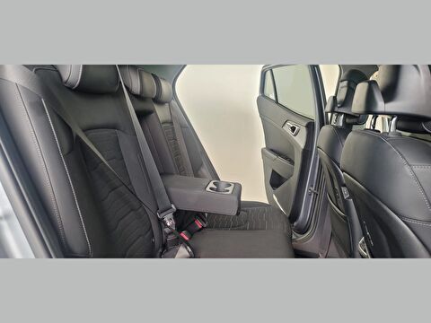 kia, sportage, suv 1.6 t-gdı mhev 4x2 elegance konfor dct, otomatik, mhev 2.el otomobil | renew 21