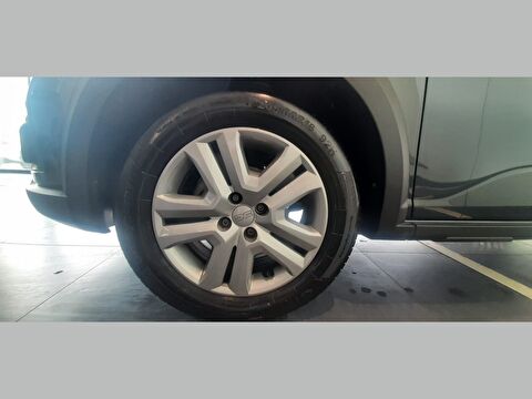 dacia, sandero, hatchback 1.0 tce stepway expression cvt, otomatik, benzin 2.el otomobil | renew 32