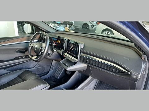 renault, megane e-tech, crossover ev60 ıconic otomatik, otomatik, elektrik 2.el otomobil | renew 30