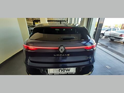 renault, megane e-tech, crossover ev60 ıconic otomatik, otomatik, elektrik 2.el otomobil | renew 7