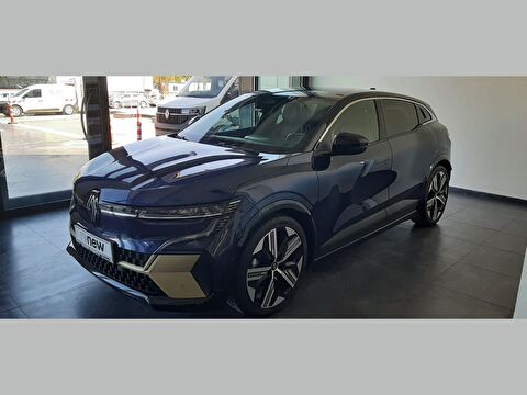 Crossover EV60 Iconic Otomatik, 2. el otomobil | renew