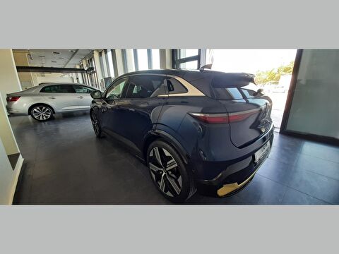 renault, megane e-tech, crossover ev60 ıconic otomatik, otomatik, elektrik 2.el otomobil | renew 5