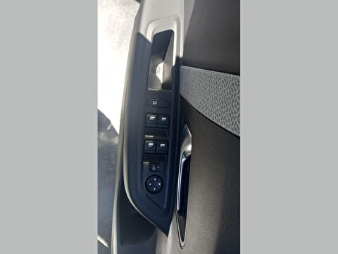 citroen, c4 x, 1.2 puretech shine eat8, otomatik, benzin 2.el otomobil | renew 32