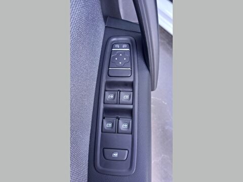 renault, kangoo multix, 1.5 bluedci techno, manuel, dizel 2.el otomobil | renew 26