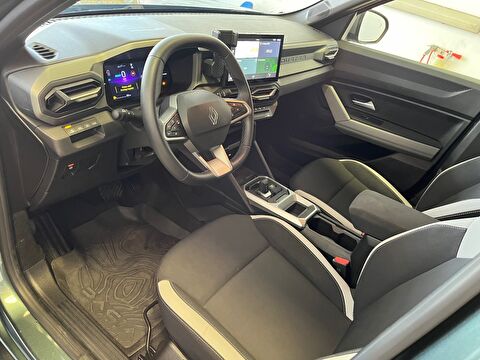 renault, duster, suv 1.6 e-tech techno otomatik, otomatik, hybrid 2.el otomobil | renew 7