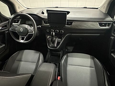 renault, kangoo multix, 1.3 tce ıconic edc, otomatik, benzin 2.el otomobil | renew 9