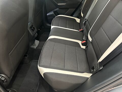 volkswagen, t-roc, suv 1.5 tsı act r line dsg, otomatik, benzin 2.el otomobil | renew 8